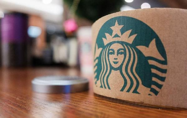星巴克.jpg 星巴克.jpg